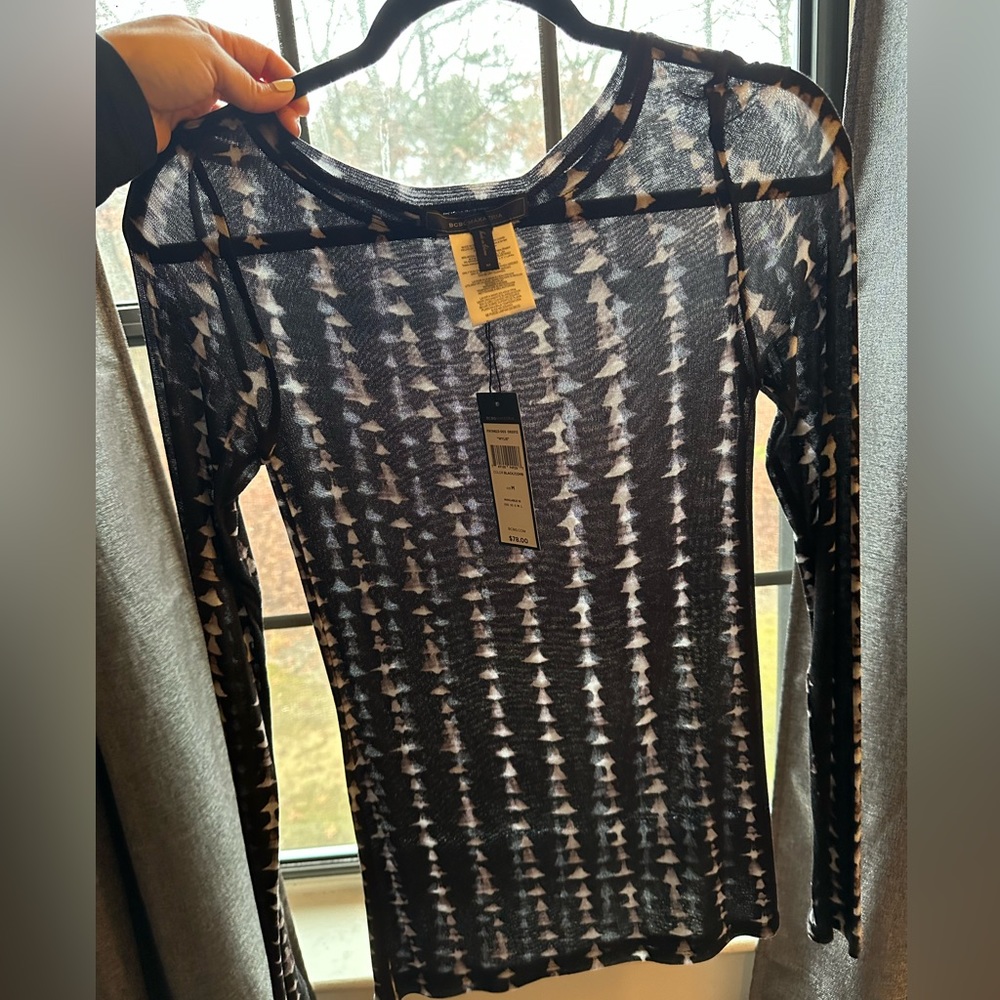 Brand NWT BCBG sheer long sleeve top Sz M
